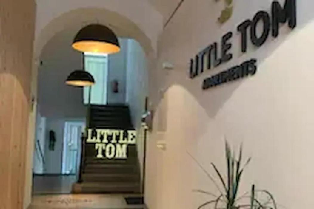 Little Tom Apartments Prag Dış mekan fotoğraf