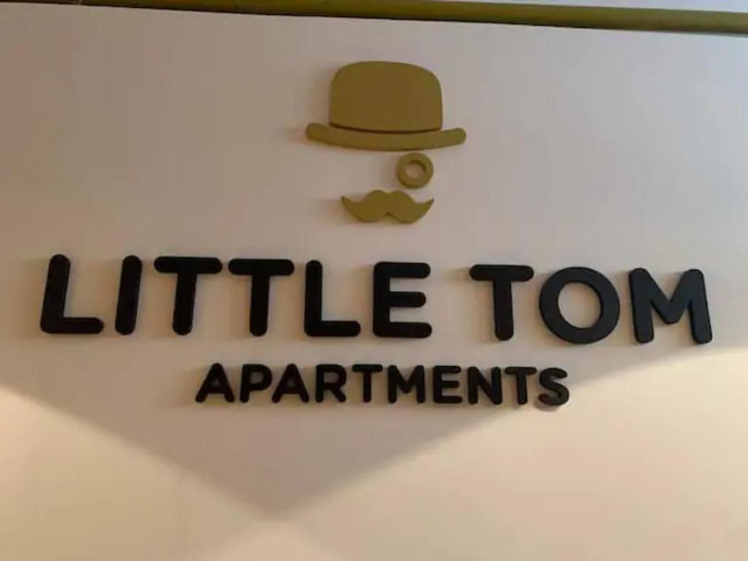 Little Tom Apartments Prag Dış mekan fotoğraf