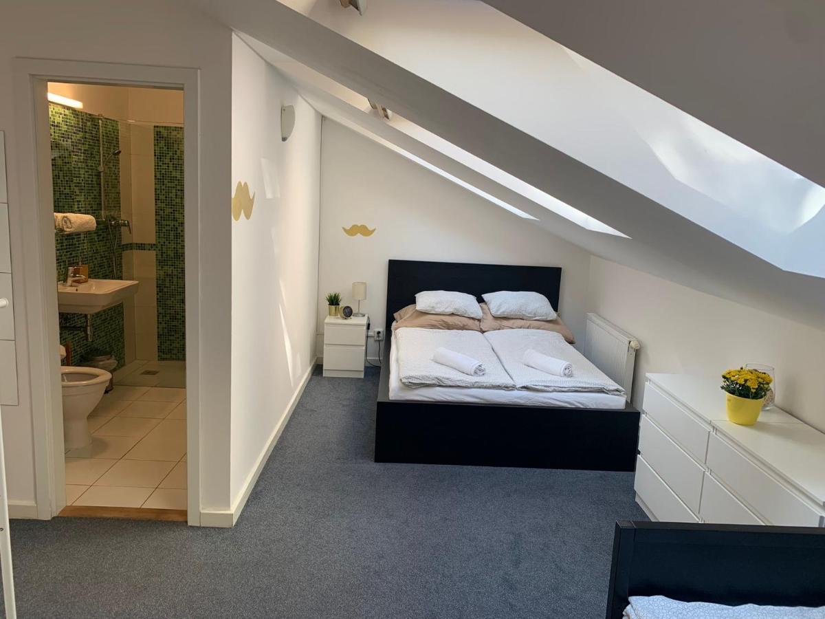 Little Tom Apartments Prag Dış mekan fotoğraf