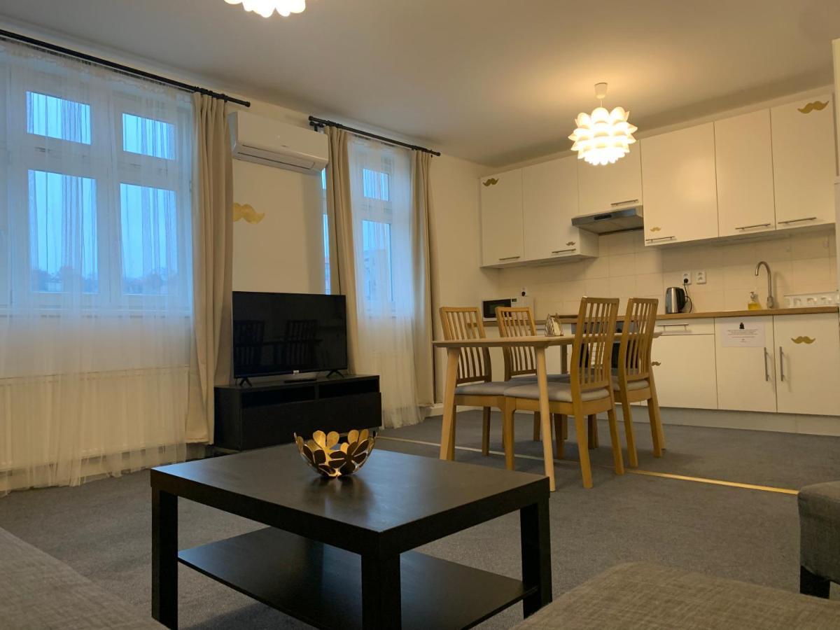 Little Tom Apartments Prag Dış mekan fotoğraf