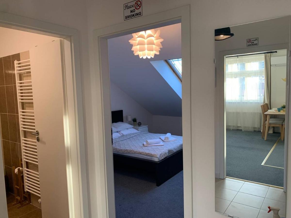 Little Tom Apartments Prag Dış mekan fotoğraf