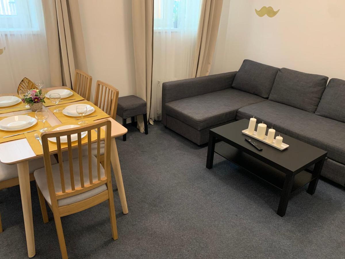 Little Tom Apartments Prag Dış mekan fotoğraf